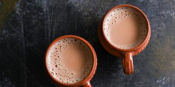 അസിഡിറ്റിയുള്ളവര്‍ ചായയും കാപ്പിയും കഴിക്കുന്നത് പ്രശ്നമാണോ?