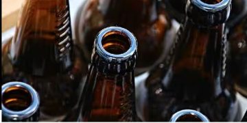 പ്രിയപ്പെട്ട ബിയർ കിട്ടിയില്ല; ജില്ലാ കളക്ടർക്ക് പരാതി നൽകി തെലങ്കാന സ്വദേശി