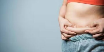 അടിവയറ്റിലെ കൊഴുപ്പിനെ പുറംതള്ളാന്‍ കഴിക്കാം അടുക്കളയില്‍ സ്ഥിരമുള്ള ഈ ഭക്ഷണങ്ങള്‍…