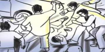 തിരുവനന്തപുരം ലോ കോളജില്‍ എസ്.എഫ്.ഐ – കെ.എസ്.യു സംഘര്‍ഷം ; നാല് വിദ്യാര്‍ത്ഥികള്‍ക്ക് പരിക്കേറ്റു