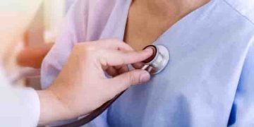 ശ്വാസകോശത്തിന്‍റെ ആരോഗ്യത്തിനായി ഡയറ്റില്‍ ഉള്‍പ്പെടുത്താം ഈ എട്ട് ഭക്ഷണങ്ങള്‍…