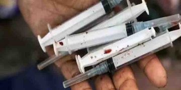 ‘എച്ച്ഐവി ബാധിതര്‍ക്കായി ഉപയോഗിച്ച സിറിഞ്ച് തന്നെ ഉപയോഗിച്ചു, പെൺകുട്ടിക്ക് എച്ച്ഐവി ബാധ’