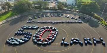 അഞ്ച് മില്യൺ ക്ലബിൽ; ആഘോഷമാക്കാൻ ടാറ്റ