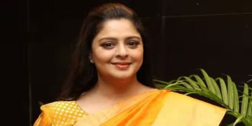 ഫോണില്‍ ഒരു ലിങ്ക് വന്നു; ക്ലിക്ക് ചെയ്ത നടി നഗ്മയ്ക്ക് കിട്ടിയത് വന്‍ പണി