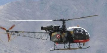 സൈനിക ഹെലികോപ്റ്റർ അപകടം: രണ്ട് പൈലറ്റുമാരും മരിച്ചതായി സ്ഥിരീകരണം; അന്വേഷണം പ്രഖ്യാപിച്ച് സൈന്യം