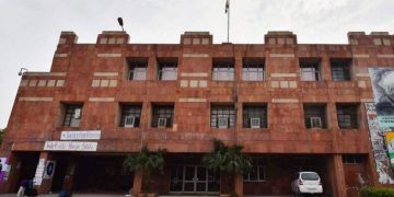 ധർണയ്ക്ക് 20,000 രൂപ പിഴ, പ്രതിഷേധത്തിന് വിലക്ക്; ജെഎൻയുവിൽ കടുത്ത നിയന്ത്രണം