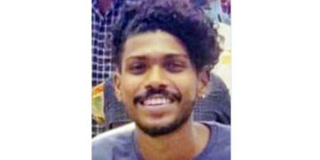 അവധിക്ക് നാട്ടിലെത്തിയ പ്രവാസി യുവാവ് വാഹനാപകടത്തില്‍ മരിച്ചു