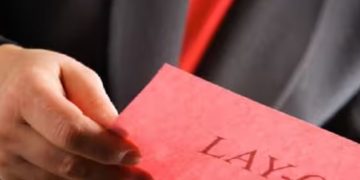 പ്രസവാവധി അടക്കം വിവിധ ലീവുകളില്‍ ആയിരുന്നവര്‍ക്ക് അവധി തീരും വരെ ശമ്പളം നല്‍കാതെ പിരിച്ചുവിട്ട് ഗൂഗിള്‍