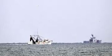 മലയാളി യുവാവിനെ ഷാർജയിൽ കടലിൽ കാണാതായി