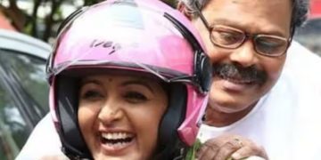 ‘ഇന്നസെന്‍റേട്ടന്‍ പറയാന്‍ തുടങ്ങി, ബാക്കിവച്ച ആ കഥ എന്തായിരിക്കും’: മഞ്ജു വാര്യർ എഴുതുന്നു