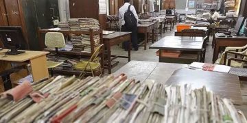 ശമ്പള കുടിശ്ശിക വിതരണത്തിന് പിന്നാലെ സർക്കാർ ജീവനക്കാരുടെ ലീവ്​ സറണ്ടറും അനിശ്ചിതകാലത്തേക്ക് നീട്ടി