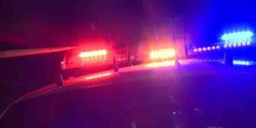 പാര്‍ക്കിങ് സ്ഥലത്തെച്ചൊല്ലി അയല്‍വാസികള്‍ തമ്മില്‍ തര്‍ക്കം; 20 പേര്‍ക്ക് കുത്തേറ്റു