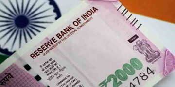 തയ്യാറെടുക്കുന്നത് 18 രാജ്യങ്ങൾ; ആഗോള കറൻസിയാകാൻ ഇന്ത്യൻ രൂപ