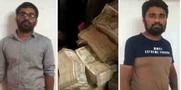 കാറിന്റെ ഹാന്റ് ബ്രേക്കിനടിയിൽ പ്രത്യേക അറ, കോടിയിലേറെ കുഴൽപ്പണം; വളാഞ്ചേരിയിൽ യുവാക്കൾ പിടിയിലായതിങ്ങനെ