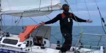 ചരിത്രം കുറിച്ച് അഭിലാഷ് ടോമി; ഗോൾഡൻ ഗ്ലോബ് റേസിൽ രണ്ടാം സ്ഥാനം; നേട്ടം കൈവരിക്കുന്ന ആദ്യ ഏഷ്യക്കാരൻ