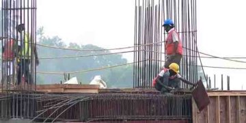 കെട്ടിട പെർമിറ്റ് ഫീസ് കുത്തനെ ഉയരും; വീട് നിർമ്മിക്കേണ്ട സാധാരണക്കാർക്ക് തിരിച്ചടി