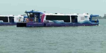 കൊച്ചി വാട്ടർ മെട്രോ; പൊതുജനങ്ങൾക്കുള്ള സർവ്വീസ് ഇന്ന് മുതൽ, ഹൈക്കോടതി-വൈപ്പിൻ റൂട്ട്