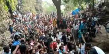 തെലങ്കാനയിൽ തീർത്ഥാടന യാത്രയ്ക്കിടെ വൻ അപകടം;  തിക്കിലും തിരക്കിലും പെട്ട് രണ്ട് പേർ മരിച്ചു