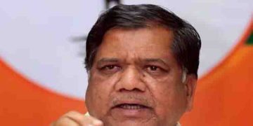 കോൺ​ഗ്രസ് നേതാക്കളെ കണ്ട് ഷെട്ടർ; ഡികെ ശിവകുമാർ, സിദ്ധരാമയ്യ എന്നിവരുമായി കൂടിക്കാഴ്ച