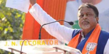 തൃണമൂല്‍ കോണ്‍ഗ്രസ് നേതാവ് മുകുള്‍ റോയിയെ കാണാനില്ലെന്ന പരാതിയുമായി മകന്‍