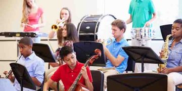കുട്ടികളെ ഏതെങ്കിലുമൊരു സംഗീതോപകരണം പഠിപ്പിക്കൂ, കാരണം