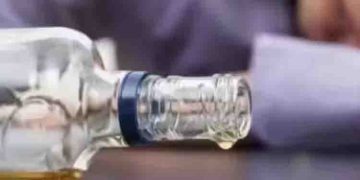 ഒന്നര മണിക്കൂറിനിടെ 22 ഷോട്സ് മദ്യം കഴിച്ചു, ബ്രിട്ടീഷ് വിനോദസഞ്ചാരി കുഴഞ്ഞുവീണ് മരിച്ചു