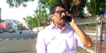 തിരുവനന്തപുരം ഡിസിസിയിൽ കയ്യാങ്കളി; തമ്പാനൂർ സതീഷും തരൂരിന്റെ സ്റ്റാഫും തമ്മിൽ വാക്കേറ്റം