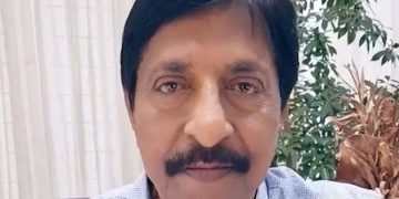 അച്ഛൻ കമ്യൂണിസ്റ്റുകാരന്‍, കോളജിലെത്തിയ ആദ്യ വർഷം കെ.എസ്.യുവിൽ ചേർന്നു; അടുത്ത വർഷം എ.ബി.വി.പിയിൽ- ശ്രീനിവാസൻ