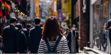 അടച്ചിട്ട് വീട്ടിലിരിക്കുന്ന കുട്ടികൾ കൂടുന്നു; പുറത്തിറങ്ങുന്നവർക്ക് പ്രതിമാസം 40,000 രൂപ വാഗ്ദാനവുമായി ദക്ഷിണ കൊറിയ