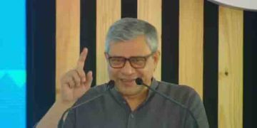 ‘അടിപൊളി യാത്രാനുഭവം’; തിരുവനന്തപുരം – മംഗലാപുരം യാത്രാസമയം ആറ് മണിക്കൂറാക്കും: കേന്ദ്രമന്ത്രി