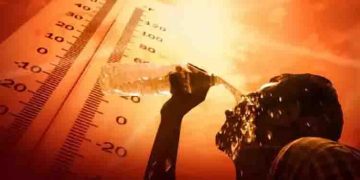 സംസ്ഥാനത്ത് താപനില മുന്നറിയിപ്പ് തുടരുന്നു; ഏഴ് ജില്ലകളിൽ ജില്ലകളിൽ ജാഗ്രത നിർദേശം