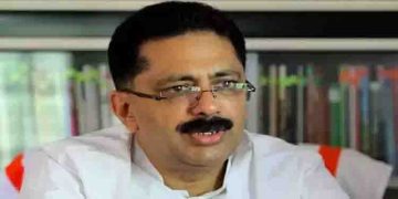 ‘തൃശൂരും കണ്ണൂരും ‘ഇങ്ങെടുക്കാന്‍’ ആരെങ്കിലും നടത്തിയ ഗൂഢപദ്ധതിയാണോ എലത്തൂര്‍ സംഭവം’: അന്വേഷിക്കണമെന്ന് ജലീല്‍