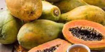 മുഖത്തെ ചുളിവുകൾ മാറാൻ പപ്പായ ഫേസ് പാക്കുകൾ