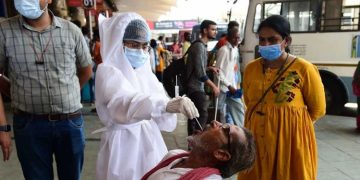 കോവിഡ്: ആശുപത്രികളിൽ മോക്ഡ്രില്ലിന് നിർദേശം; ജാഗ്രത പാലിക്കണമെന്ന് കേന്ദ്രം