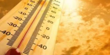 കൊടുംചൂടിൽ ഉരുകി സംസ്ഥാനം; പാലക്കാട് താപനില 45 ഡിഗ്രി സെൽഷ്യസ് കടന്നു, പൊതുജനങ്ങൾക്ക് ജാഗ്രതാനിർദേശം