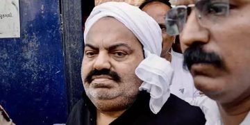 ആതിഖ് അഹ്മദ് വധം; മാധ്യമ പ്രവർത്തകർക്ക് പുതിയ പെരുമാറ്റ ചട്ടം തയ്യാറാക്കാൻ കേന്ദ്രം