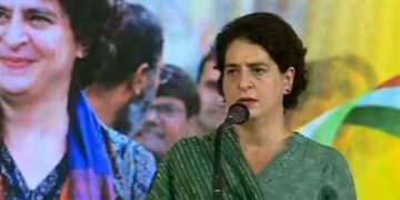 ആതിഖ് അഹമ്മദ് കൊലപാതകം: കുറ്റവാളികൾക്ക് നിയമപരമായ ശിക്ഷ നൽകണമെന്ന് പ്രിയങ്ക ഗാന്ധി