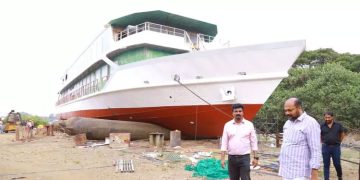 ആഢംബര കപ്പല്‍ ‘ക്ലാസിക് ഇംപീരിയൽ’ പി. രാജീവ് സന്ദര്‍ശിച്ചു