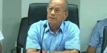 വന്ദേ ഭാരതുകൊണ്ട്‌ കേരളത്തിന്‌ ഗുണമില്ല; വളവുകൾ പുനക്രമീകരിക്കാൻ പത്ത്‌ വർഷമെങ്കിലും എടുക്കും: ഇ ശ്രീധരൻ