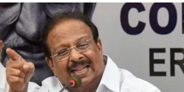 ‘നിങ്ങൾക്ക് പുനഃസംഘടന വേണ്ടെങ്കിൽ എനിക്കും വേണ്ട’; വൈകാരിക പ്രസംഗവുമായി കെ സുധാകരന്‍