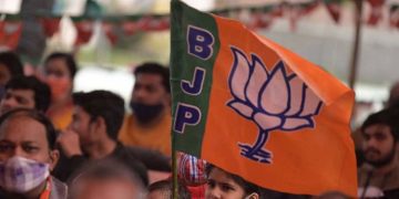 കർണാടകയിൽ 30% എംഎൽഎമാരെ ഒഴിവാക്കാൻ ബിജെപി; മുഖ്യമന്ത്രി സ്ഥാനാർഥിയെ തീരുമാനിച്ചില്ല