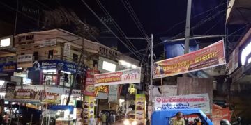 തലശ്ശേരിയിൽ വീണ്ടും വിവാദ ബോർഡ്; ‘രാമരാജ്യം തന്നെ’