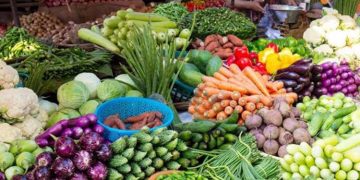 ഡീസൽ സെസ്: ലോറി ചരക്ക് കൂലി കൂടി; സാധനങ്ങൾക്ക് വില കയറിത്തുടങ്ങി