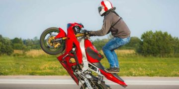 രൂപം മാറ്റിയ ബൈക്കുകളില്‍ അഭ്യാസം; 53 വാഹനങ്ങള്‍ പിടിയിൽ, 6.37 ലക്ഷം പിഴ