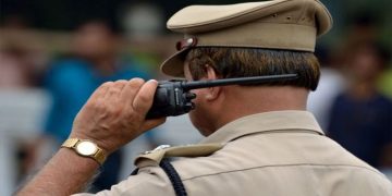 ഭാര്യയുടെ സുഹൃത്തിനെ സ്റ്റേഷനിലിട്ട് കുത്തി ; ഭര്‍ത്താവ് കസ്റ്റഡിയില്‍