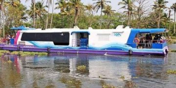 ഒരു സമയം 100 പേര്‍ക്ക് യാത്ര ചെയ്യാം ; വാട്ടര്‍ മെട്രോയുടെ പ്രത്യേകതകള്‍ ഇതൊക്കെ