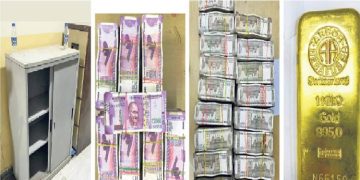 സര്‍ക്കാര്‍ കെട്ടിടത്തിന്റെ ബേസ്‌മെന്റില്‍ 2.31 കോടി ; അന്വേഷണം 