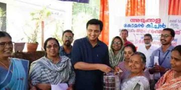 വീട്ടമ്മമാർക്ക് ആശ്വാസം: കോഴിക്കോട് നഗരത്തിൽ ‘കോമൺ കിച്ചൺ’ അടുക്കള തുടങ്ങി