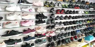 പെറുവില്‍ അസാധാരണ കവര്‍ച്ച; 10 ലക്ഷം രൂപയുടെ ഷൂ മോഷ്ടിച്ചു, പക്ഷേ എല്ലാം വലത് കാലിലേത് മാത്രം !