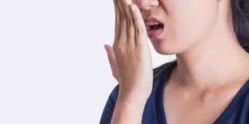 വായ്നാറ്റം അകറ്റാന്‍ പരീക്ഷിക്കാം ഈ പത്ത് ടിപ്സുകള്‍…